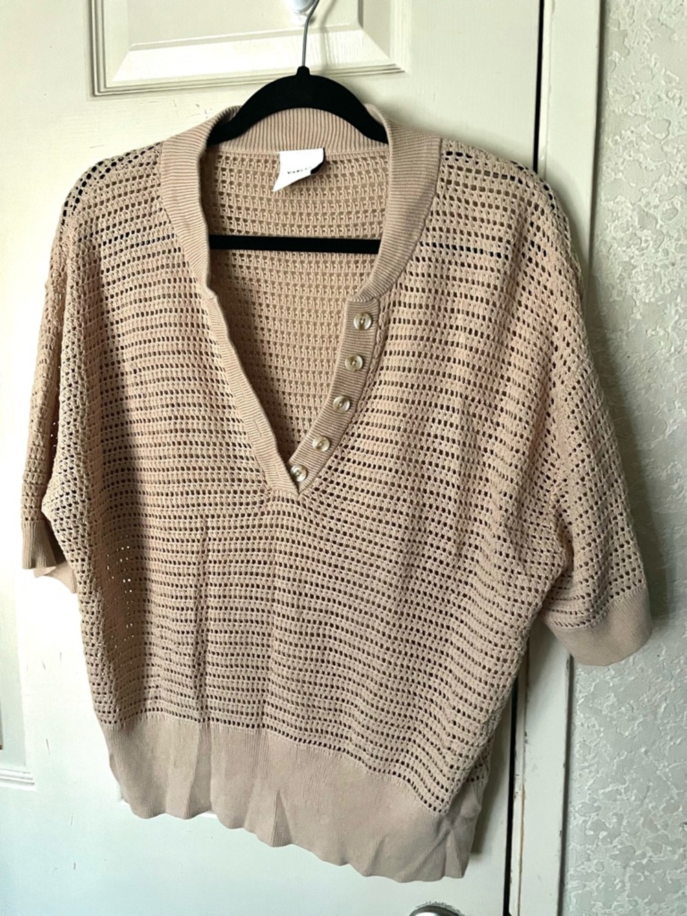 Varley Beige Open-Knit V-Neck Sweater with Button Placket SZ L